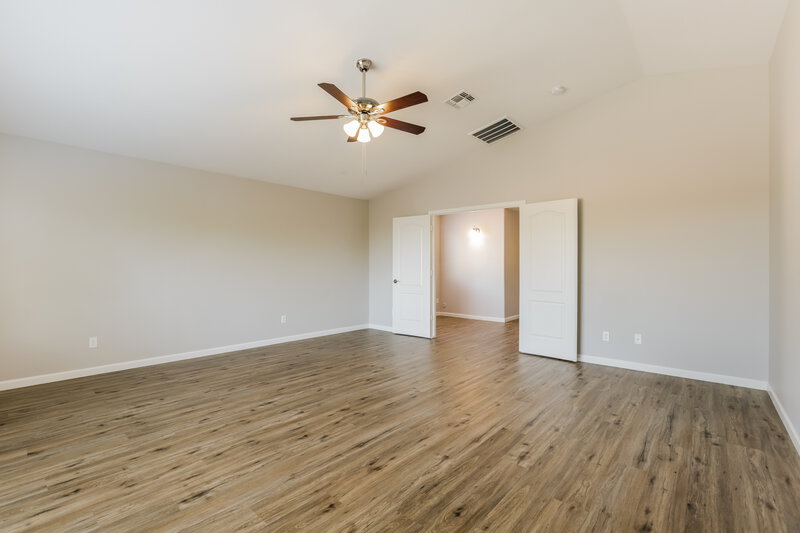 1,820/Mo, 4123 E Azurite Rd San Tan Valley, AZ 85143 Main Bedroom View 2