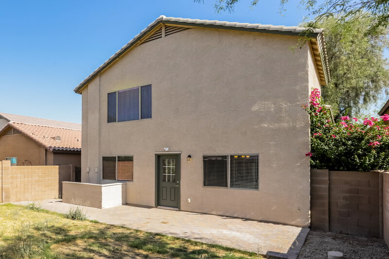 1,820/Mo, 4123 E Azurite Rd San Tan Valley, AZ 85143 Rear View
