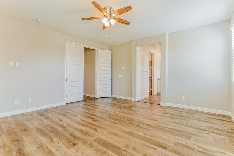 2,395/Mo, 289 W Tamarack Dr San Tan Valley, AZ 85140 Main Bedroom View 2