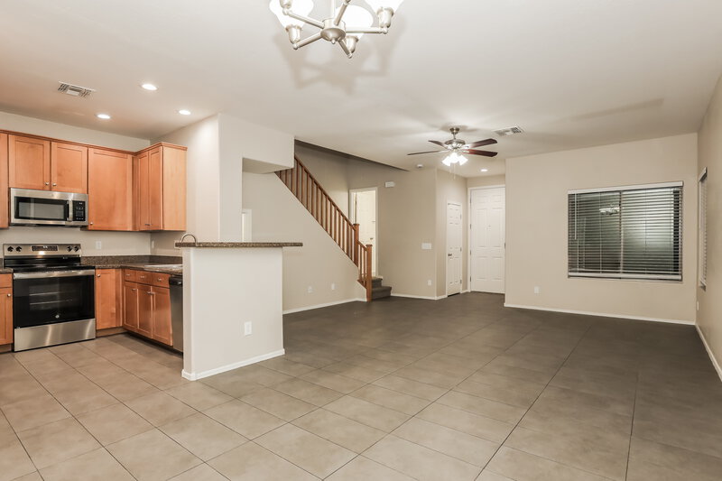 2,140/Mo, 5807 E Grove Ave Mesa, AZ 85206 Dining Room View