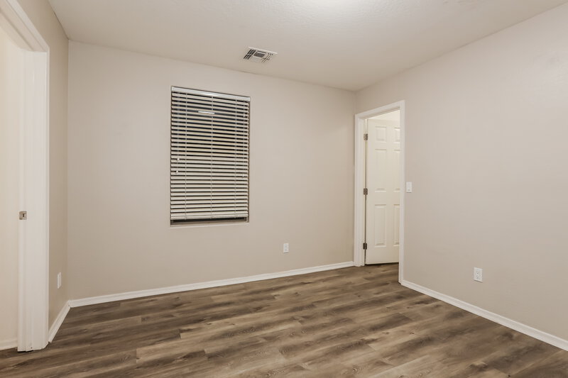 2,140/Mo, 5807 E Grove Ave Mesa, AZ 85206 Bedroom View