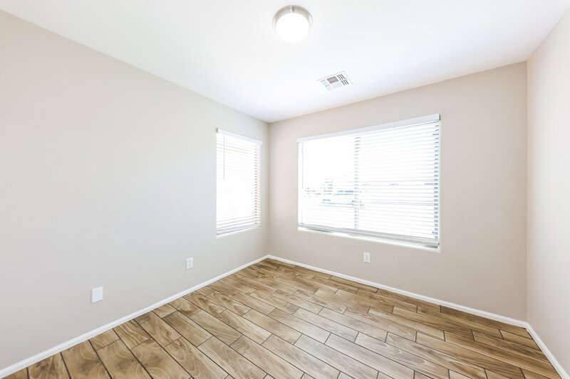 2,550/Mo, 8328 S 48th Dr Laveen, AZ 85339 Bedroom View 2