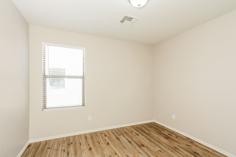 2,075/Mo, 25078 W Dove Trail Buckeye, AZ 85326 Bedroom View 2