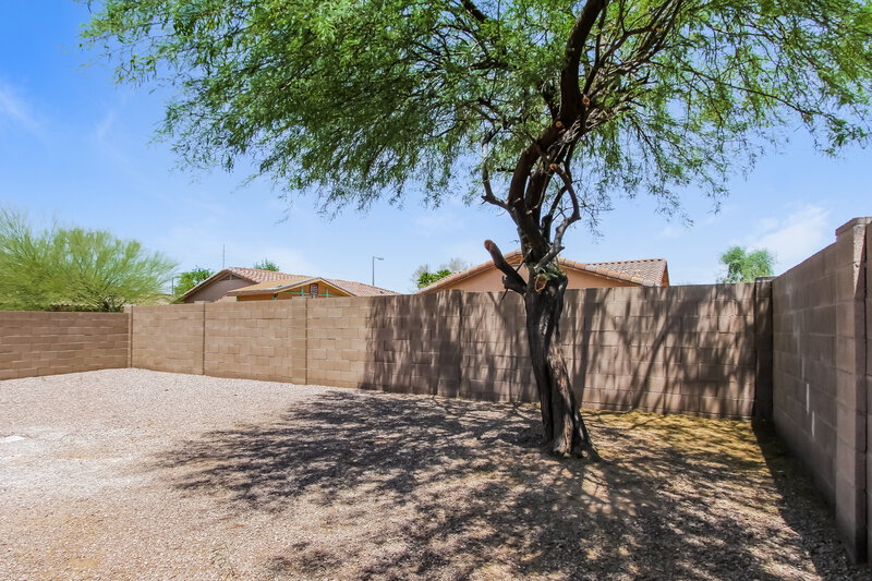 2,075/Mo, 25078 W Dove Trail Buckeye, AZ 85326 Rear View