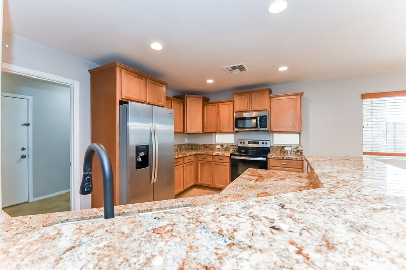 2,345/Mo, 2565 E Southern Ave Unit 119 Mesa, AZ 85204 Kitchen View 3