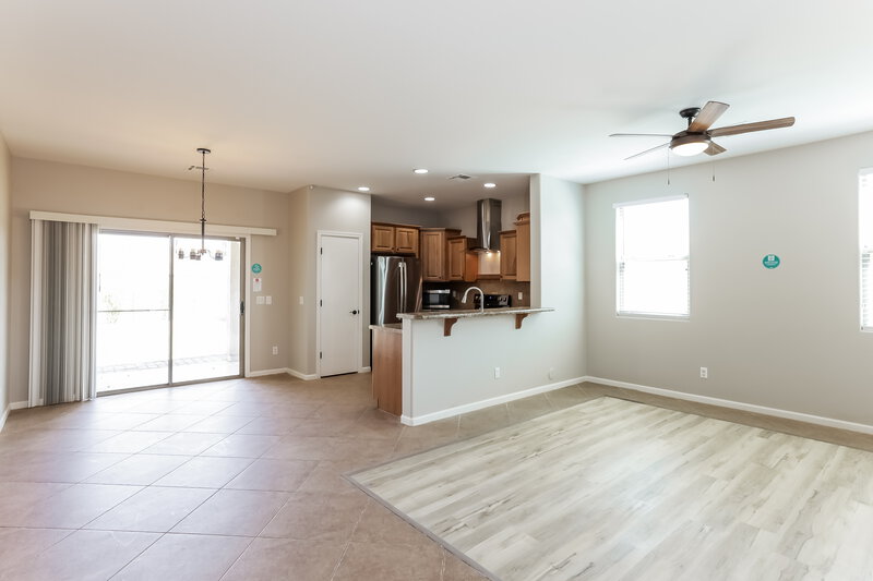 2,000/Mo, 1868 W Wrangler Way Queen Creek, AZ 85142 Living Room View