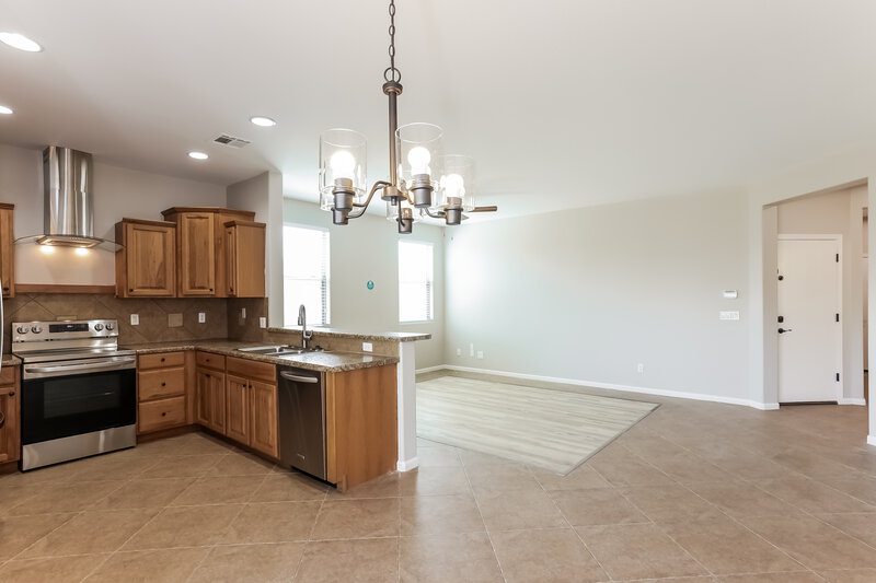 2,000/Mo, 1868 W Wrangler Way Queen Creek, AZ 85142 Dining Room View