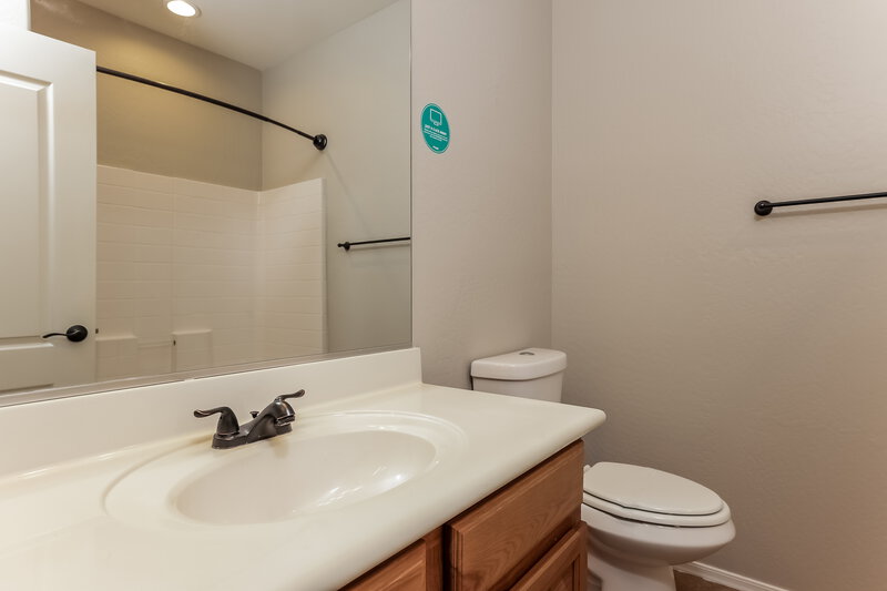 2,000/Mo, 1868 W Wrangler Way Queen Creek, AZ 85142 Bathroom View