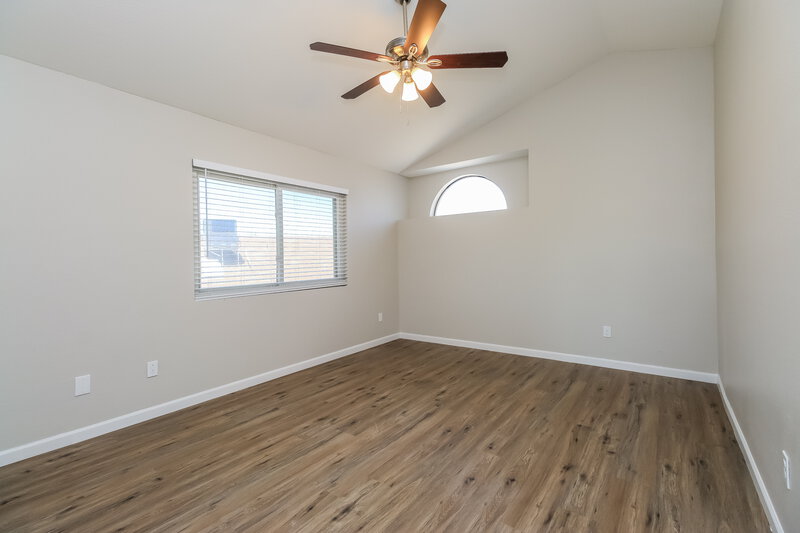 2,150/Mo, 1755 E Javelina Ave Mesa, AZ 85204 Main Bedroom View 2