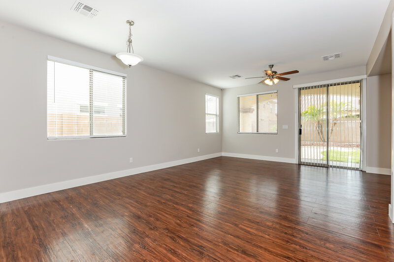 2,350/Mo, 21383 E Twin Acres Dr Queen Creek, AZ 85142 Family Room View