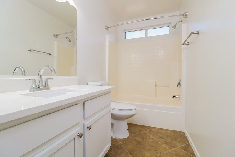 1,990/Mo, 22614 W Papago St Buckeye, AZ 85326 Main Bathroom View