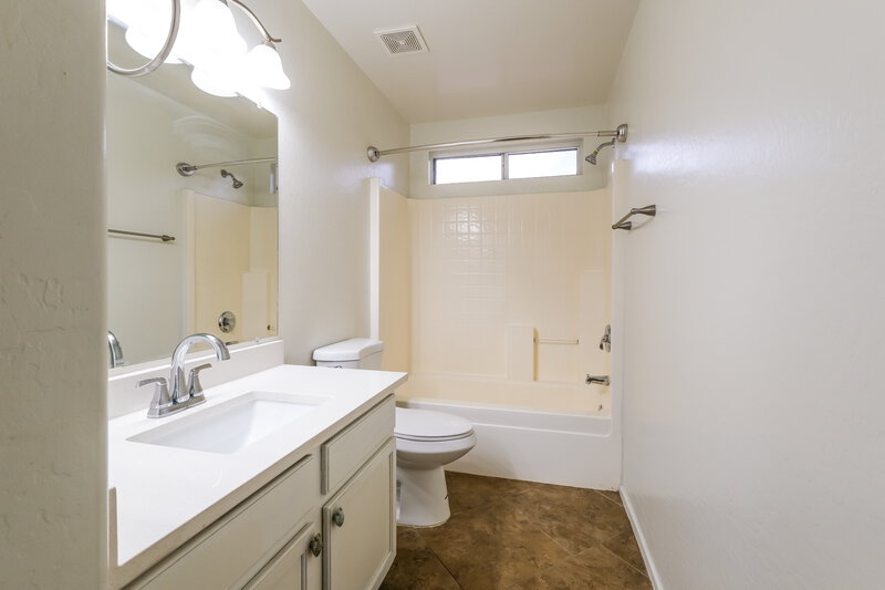 1,730/Mo, 22614 W Papago St Buckeye, AZ 85326 Bathroom View