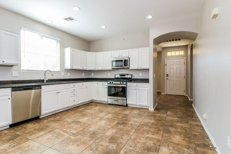 2,300/Mo, 17382 W Woodlands Ave Goodyear, AZ 85338 Misc View 5