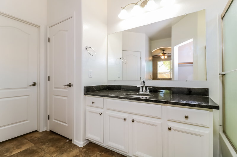 2,300/Mo, 17382 W Woodlands Ave Goodyear, AZ 85338 Misc View 9