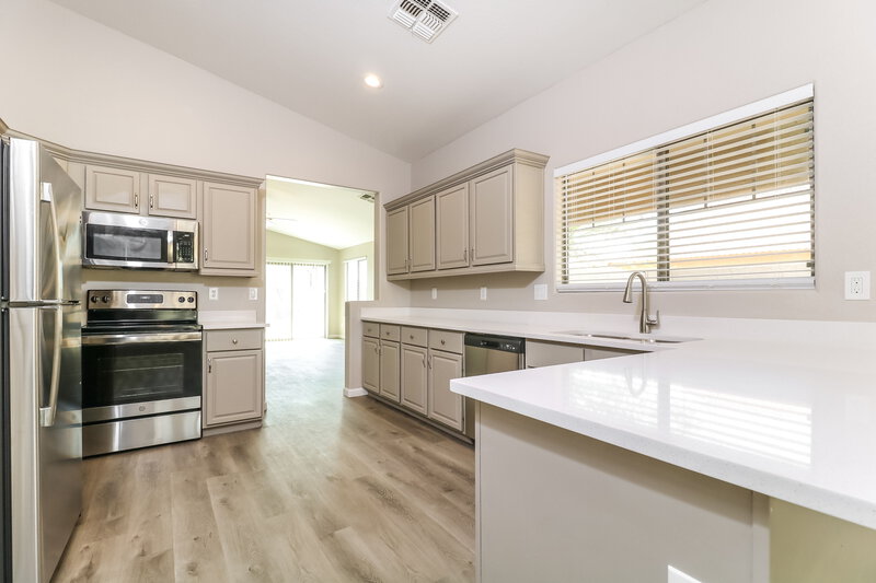 2,355/Mo, 5807 S 248th Ln Buckeye, AZ 85326 Kitchen View 2