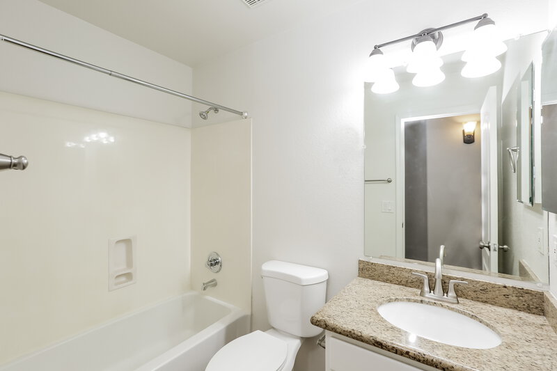 2,320/Mo, 9840 E Olla Ave Mesa, AZ 85212 Bathroom View