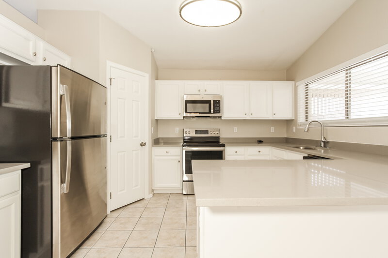 2,395/Mo, 306 N Wildrose Mesa, AZ 85207 Kitchen View
