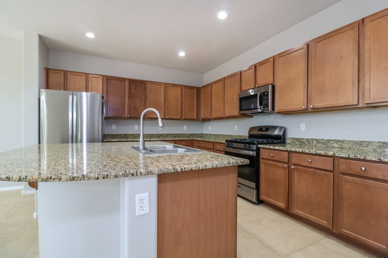 2,265/Mo, 12222 W Overlin Ln Avondale, AZ 85323 Kitchen View