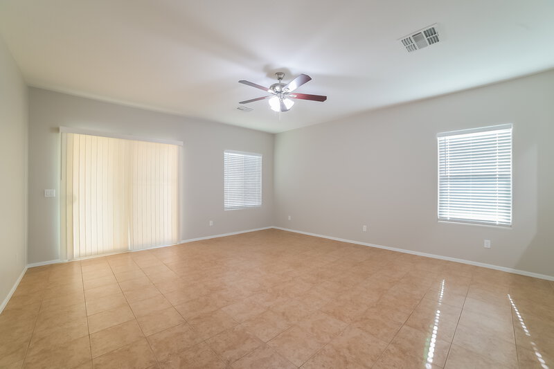 1,930/Mo, 19284 W Woodlands Ave Buckeye, AZ 85326 Living Room View