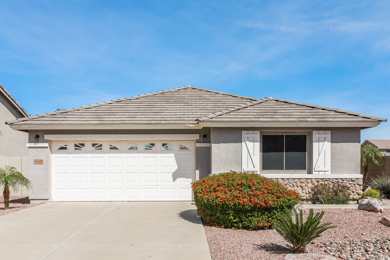 2,355/Mo, 1846 W Half Moon Cir San Tan Valley, AZ 85142 External View