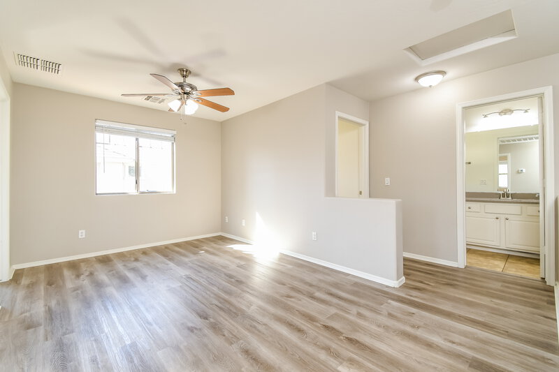 2,255/Mo, 2466 E Vermont Dr Gilbert, AZ 85295 Loft View