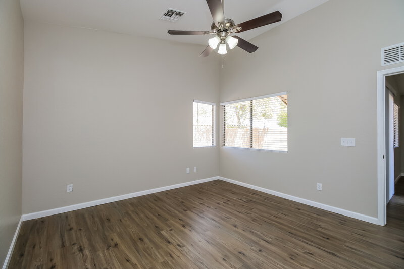 1,835/Mo, 30201 N Sunray Dr San Tan Valley, AZ 85143 Main Bedroom View