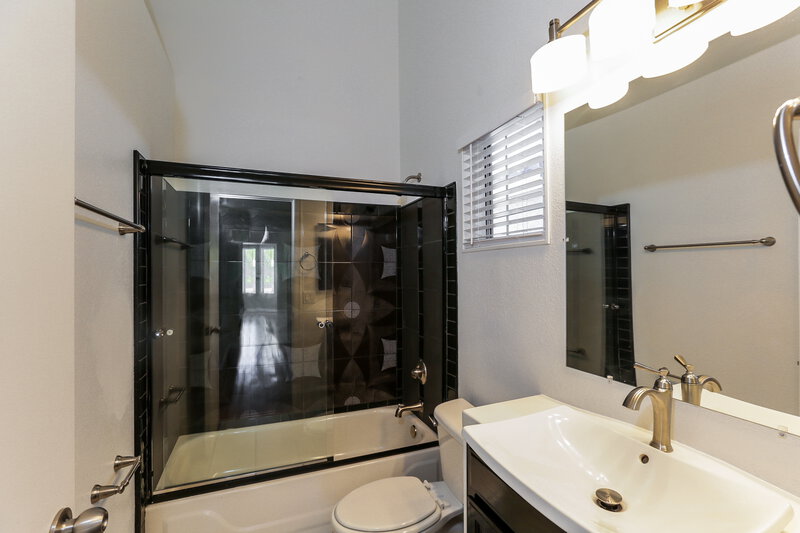 2,255/Mo, 7741 E Caballero Cir Mesa, AZ 85207 Bathroom View