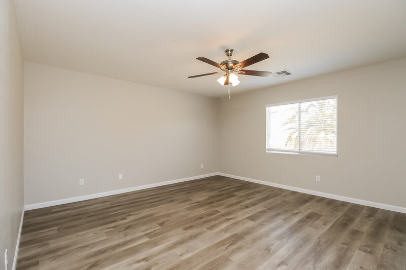 1,890/Mo, 3944 E Pinto Valley Rd San Tan Valley, AZ 85143 Main Bedroom View