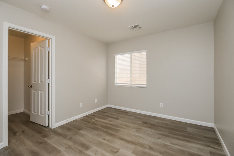 1,890/Mo, 3944 E Pinto Valley Rd San Tan Valley, AZ 85143 Bedroom View