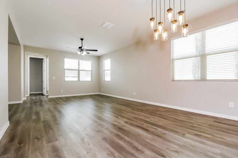 2,415/Mo, 9937 E Theia Dr Mesa, AZ 85212 Living Room View