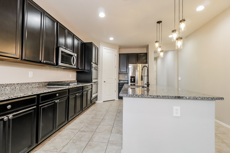 2,415/Mo, 9937 E Theia Dr Mesa, AZ 85212 Kitchen View 2