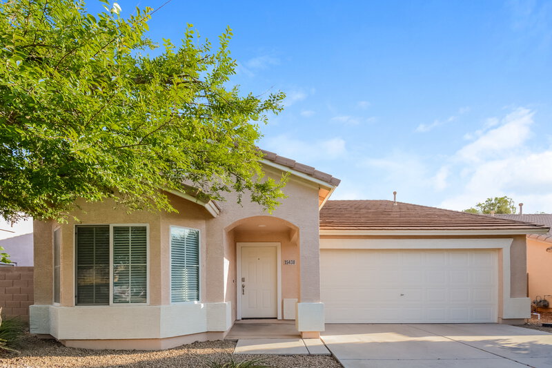 2,180/Mo, 15438 W Mercer Ln Surprise, AZ 85379 External View