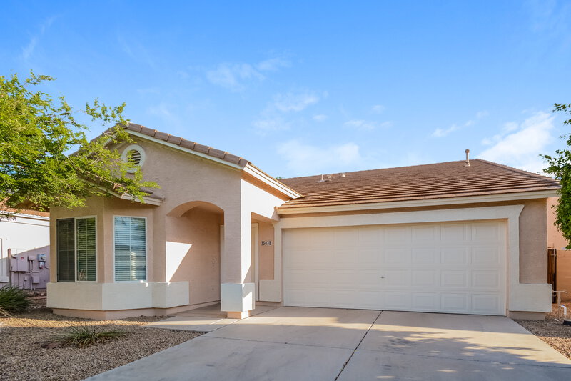 2,180/Mo, 15438 W Mercer Ln Surprise, AZ 85379 Front View