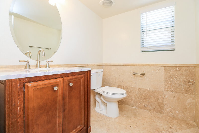 2,315/Mo, 2511 W Sunset Way San Tan Valley, AZ 85142 Bathroom View 2