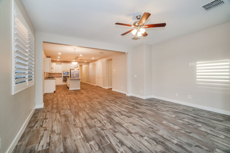 2,410/Mo, 10605 E Durant Dr Mesa, AZ 85212 Living Room View 2