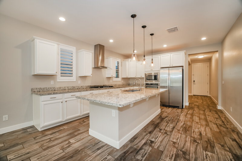 2,410/Mo, 10605 E Durant Dr Mesa, AZ 85212 Kitchen View