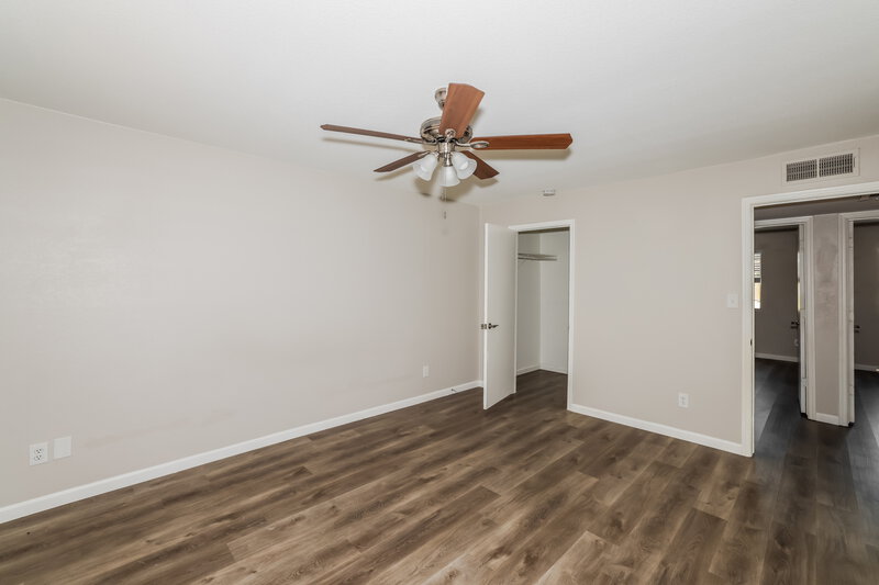 2,225/Mo, 3055 E Garnet Ave Mesa, AZ 85204 Main Bedroom View