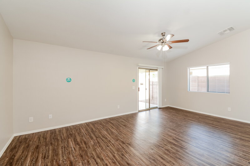 2,165/Mo, 12357 W Heatherbrae Dr Avondale, AZ 85392 Living Room View