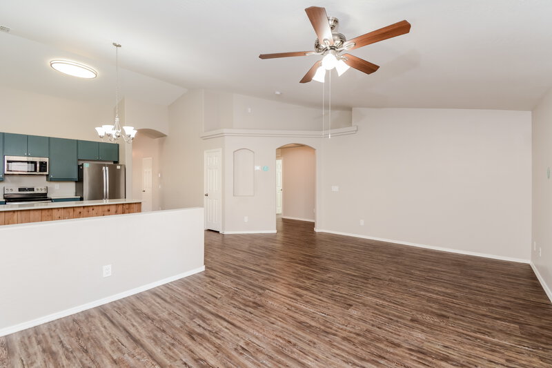 2,165/Mo, 12357 W Heatherbrae Dr Avondale, AZ 85392 Living Room View 2
