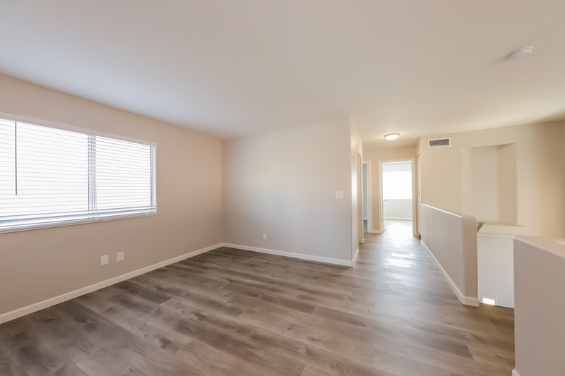 3,075/Mo, 17417 N 14th St Phoenix, AZ 85022 Loft View
