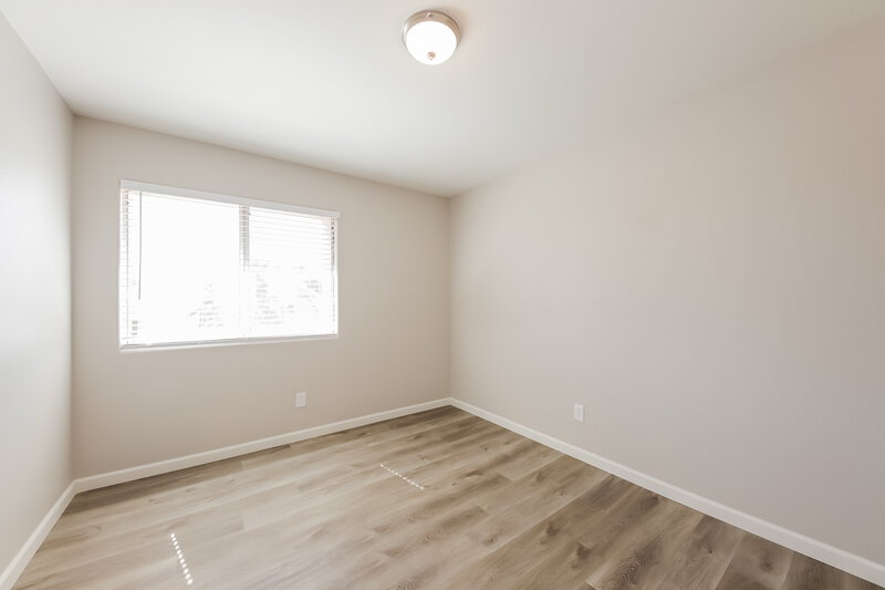 3,075/Mo, 17417 N 14th St Phoenix, AZ 85022 Bedroom View 2