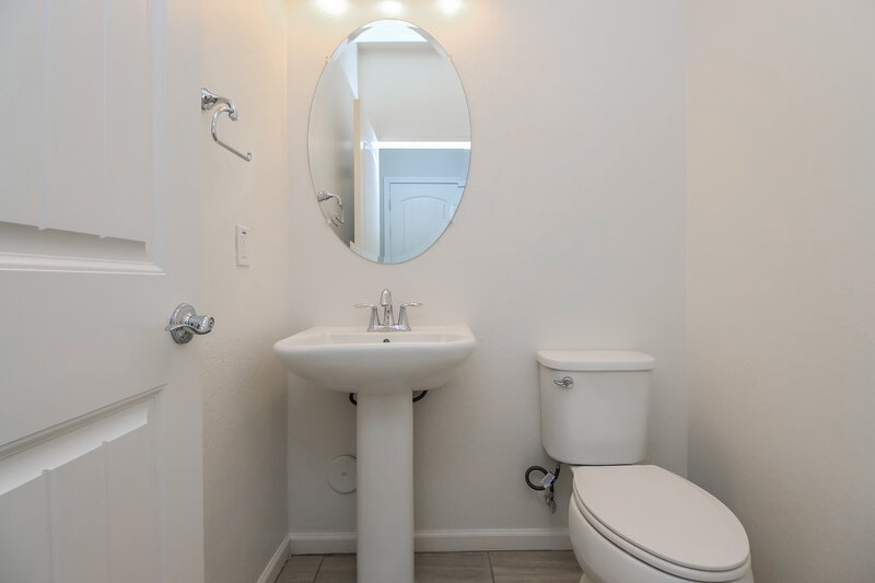 2,685/Mo, 2357 S Lorena Mesa, AZ 85209 Bathroom View 2