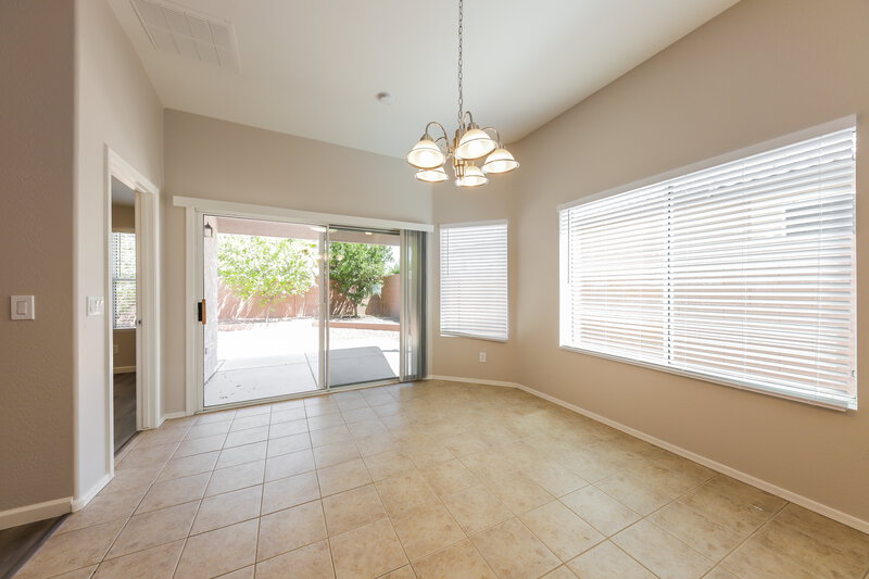 2,265/Mo, 2128 E Danbury Rd Phoenix, AZ 85022 Dining Room View
