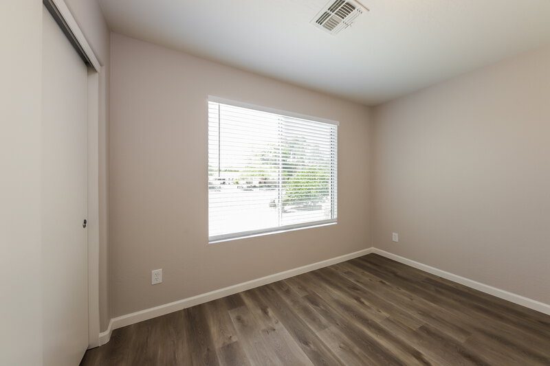 2,265/Mo, 2128 E Danbury Rd Phoenix, AZ 85022 Bedroom View