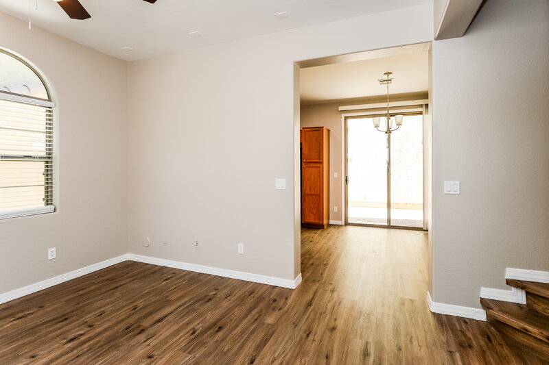 1,960/Mo, 451 S Hawes Rd Unit 63 Mesa, AZ 85208 Living Room View