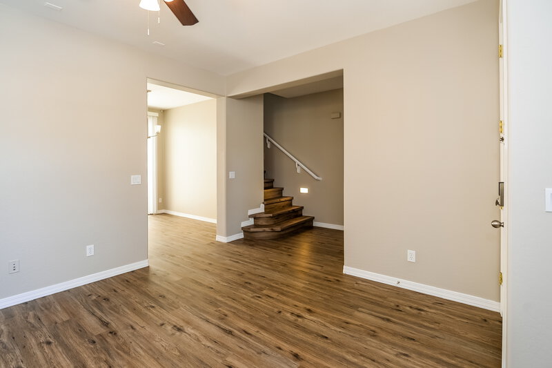 1,960/Mo, 451 S Hawes Rd Unit 63 Mesa, AZ 85208 Living Room View 2