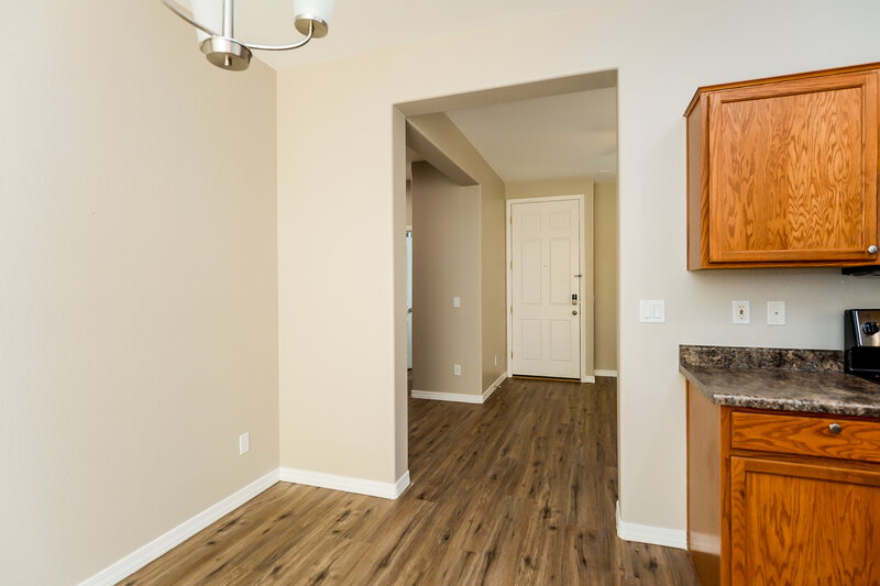 1,960/Mo, 451 S Hawes Rd Unit 63 Mesa, AZ 85208 Dining Room View