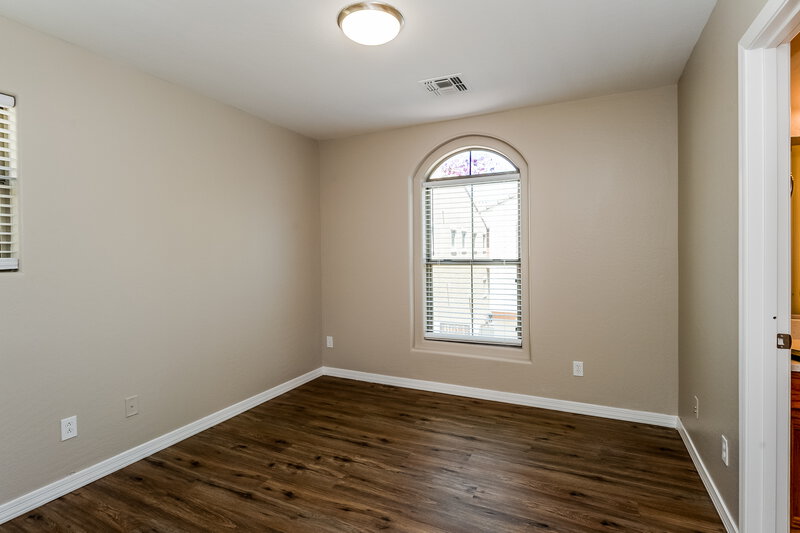 1,960/Mo, 451 S Hawes Rd Unit 63 Mesa, AZ 85208 Bedroom View