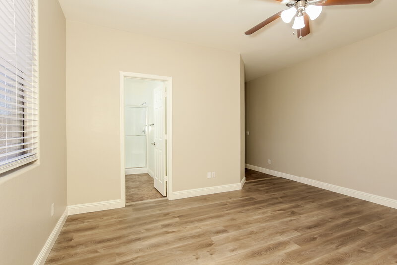 2,205/Mo, 2122 S Edgewater Mesa, AZ 85209 Main Bedroom View 2