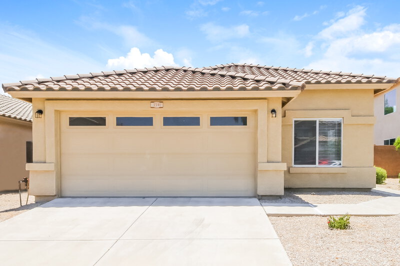 2,170/Mo, 3341 W Yellow Peak Dr SAN TAN VALLEY, AZ 85142 External View